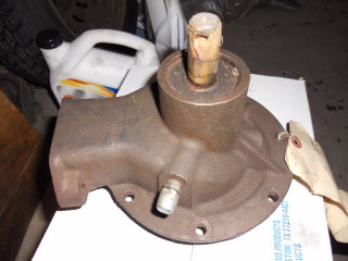 A close up of the water pump on top of the table