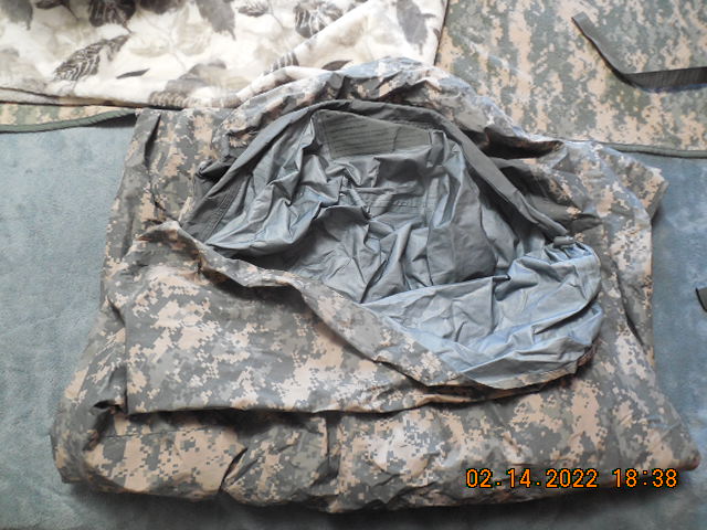 U.S. Issue ACU Modular Sleeping Bag System | Army Navy Outdoors