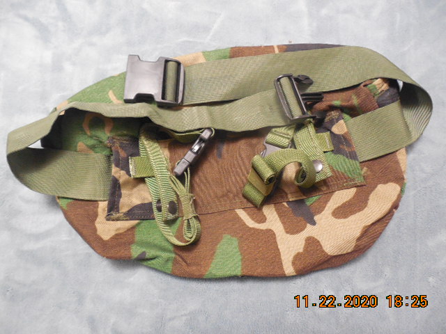 Genuine US Military Issue Woodland Camo Molle II Waist Pack ( Butt Pack ...