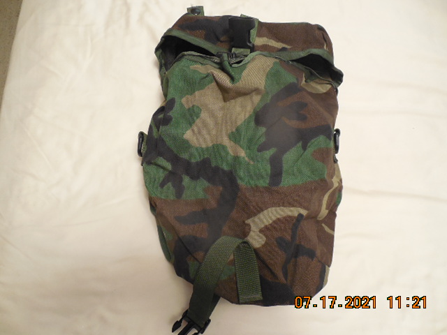 Lot of 10 NEW Woodland Camo MOLLE Radio Utility Pack Pouch USGI Army Military 