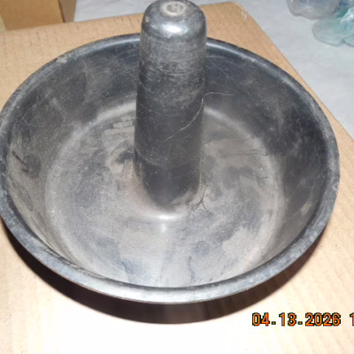 PORTA-TOOL, KENT-MOORE CHIP CUPS, For Cummins 5 !/2" Bore, PT 2000-101. Excellent Used Condition.